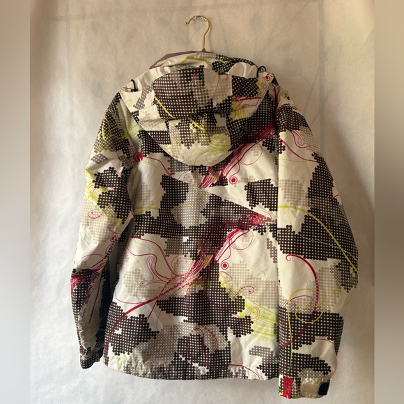 Snowboard Jacket - Picture 4 of 4